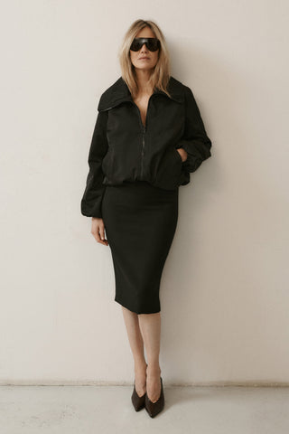 Klasyczna dopasowana spódnica Anja