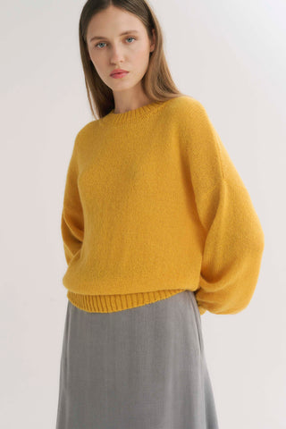 Sweter z domieszką moheru Puffy musztardowy